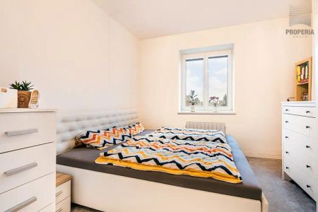Pronájem bytu 2+kk o CP 42 m - Fotografie 4