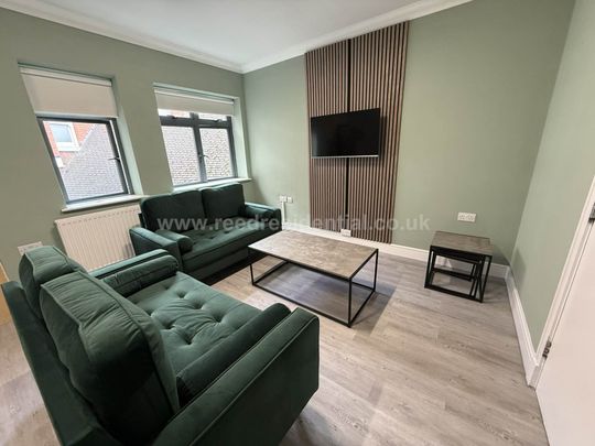 Arthur Avenue, Nottingham - Photo 1