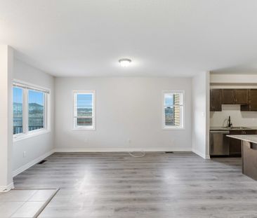 For Lease - 140 Walleye Private N/A, Barrhaven, Ontario - Photo 2