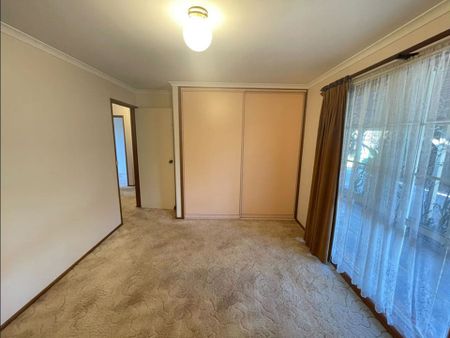 Stylish and Comfortable Living in a Convenient Lavington Location - Photo 3