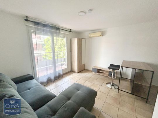 Location Appartement 1 pièce 24m² LE TAMPON 97430 - Photo 1
