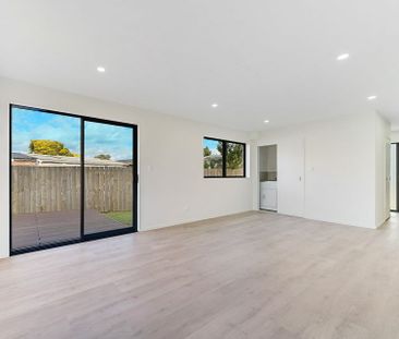 Brand New Townhouse available - Photo 5