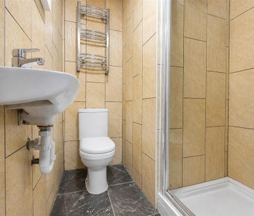8 bedroom house to rent - Photo 4