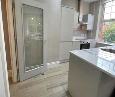 Apt 7, 35-37 Sans Souci Park, Malone Road, Belfast, BT9 5BZ - Photo 6