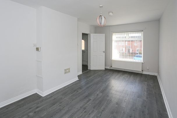 19 Highfern Gardens, Belfast, BT13 3RD - Photo 1