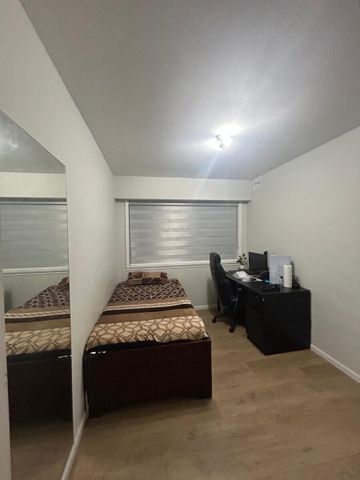 Quiet Upper with Large Backyard in West Newton - Photo 4