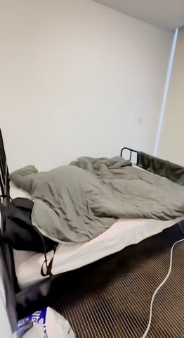 3 bed 2 bath-single room - Photo 2