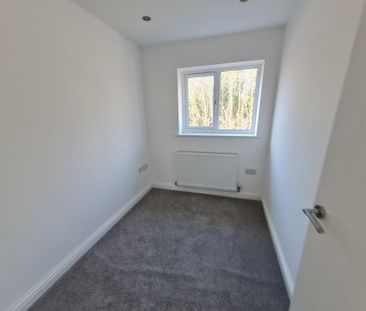 Thompson Terrace, Doncaster, Askern - Photo 4