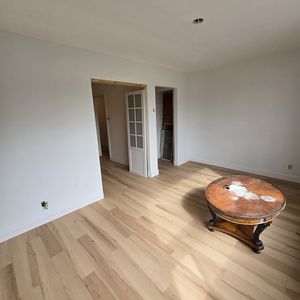 3 1/2 - Photo 2