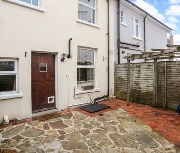 3 bedroom town house to rent - Photo 3