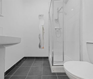 St. Georges Drive, SW1V, London - Photo 1