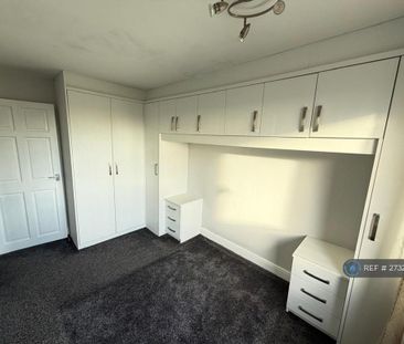 3 bedroom terraced house to rent - Photo 6