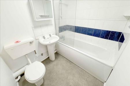 Studio to rent - Photo 5