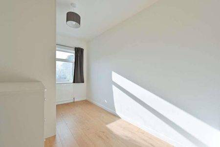 Sparrows Herne, Wd, Bushey, WD23 - Photo 4