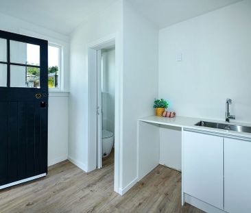 3 bed 2 bathroom family house - Photo 1