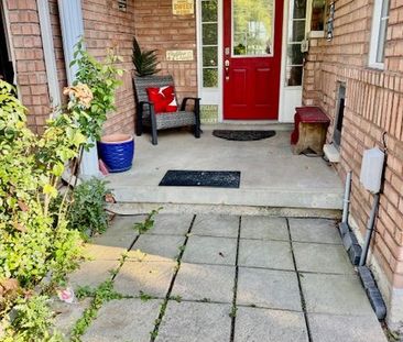 For Lease - 3374 Angel Pass Drive, Mississauga, Ontario - Photo 4