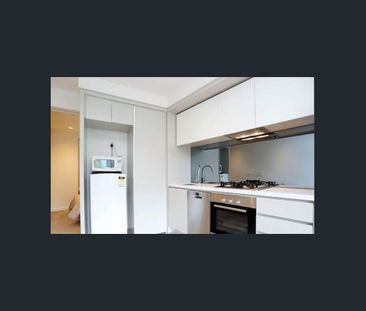 Stylish and Modern 1-Bedroom Apartment in Vibrant Abbotsford - Photo 3