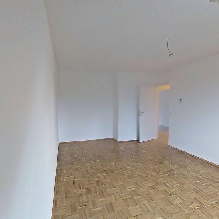 Stilvoll sanierte 4-Zimmer-Wohnung mit 80 m² Wohnfläche - Photo 1