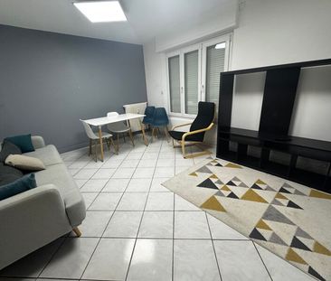 Appartement à louer 4 pièces • Reims - Photo 4