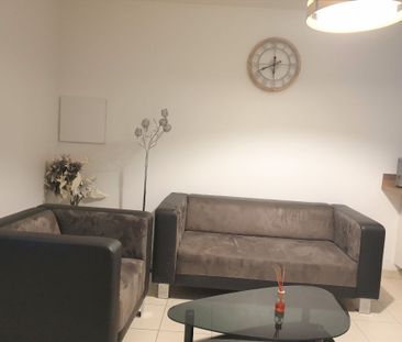 NIMES CENTRE VILLE GAMBETTA - Location Meublée T3 45 m2 RDC, - Photo 5