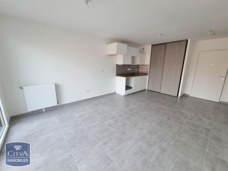 Location Appartement 2 pièces 44m² CLERMONT FERRAND 63000 - Photo 3