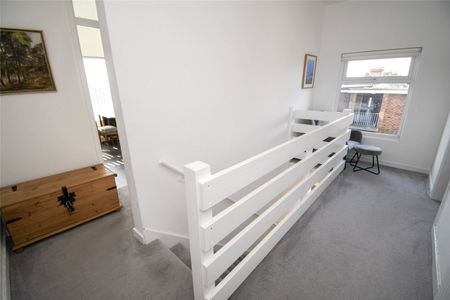 Manor Road, CH45 7LU, Wallasey - Photo 2