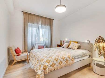Almada, Setúbal Municipality - Photo 4