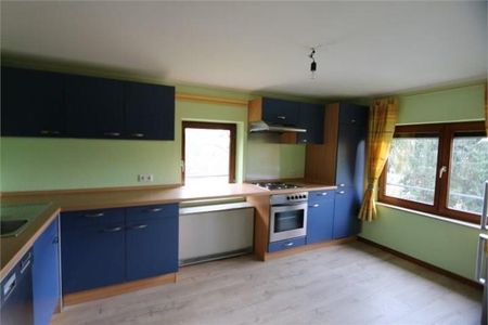 Schönes Appartement auf der zweiten Etage im Zentrum von Kelmis mit Blick ins Grüne - Photo 4