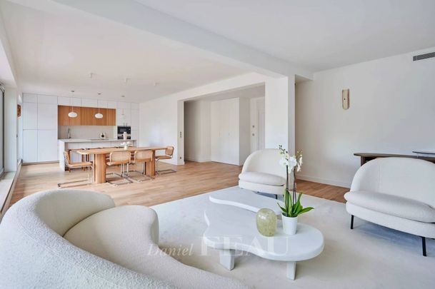 Location appartement, Paris 16ème (75016), 6 pièces, 149.17 m², ref 86991987 - Photo 1