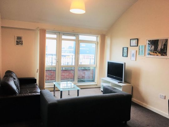 2 bedroom apartment to rent - Photo 1