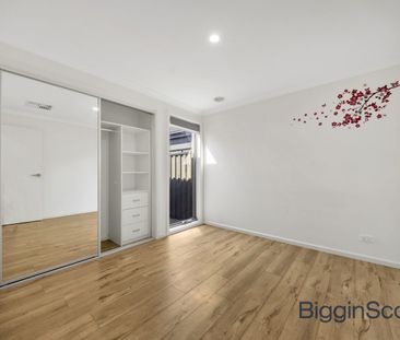 Modern, Spacious, and Perfectly Positioned Family Living! - Photo 2