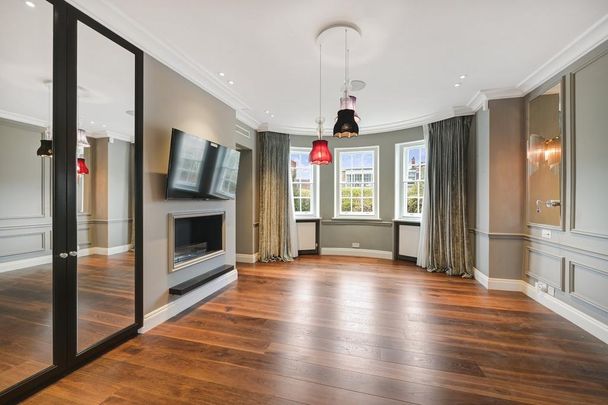 4 bedroom terraced house to rent - Photo 1