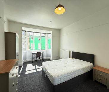 54 Holyhead Road - Photo 3