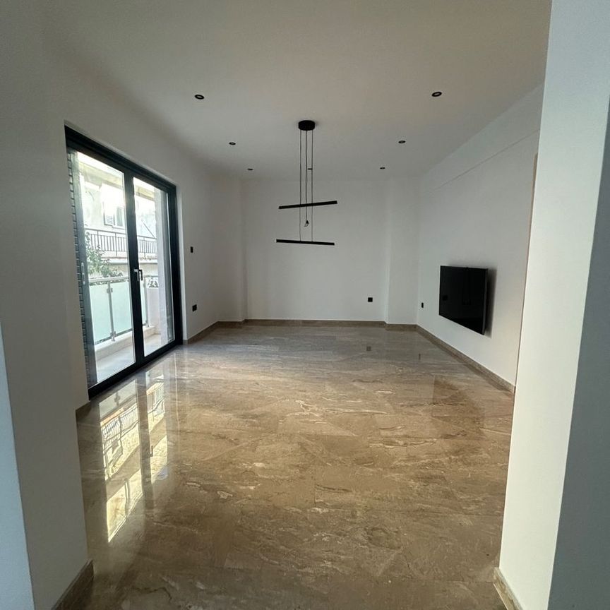 Μονοκατοικία για ενοικίαση - Καμίνια – Παλαιά Κοκκινιά, - Photo 1