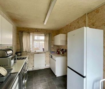 Room in a Shared House, Tarnbrook Walk, M15 - Photo 2