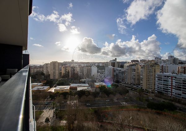 Apartamento T4 em Lisboa