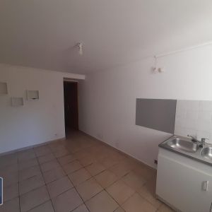 Location Appartement 1 pièce 32m² GIGNAC LA NERTHE 13180 - Photo 2
