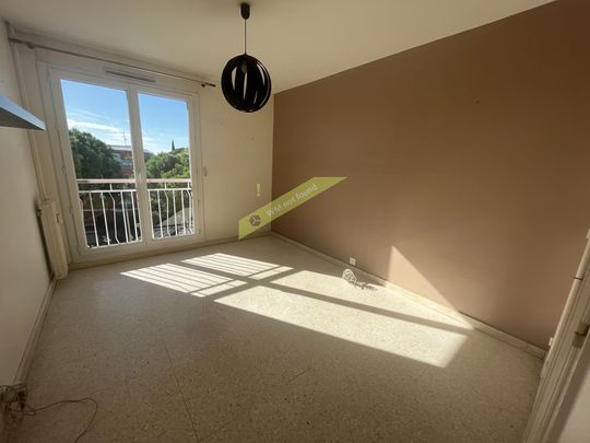 Location Appartement 4 pièces 80m² NICE 06200 - Photo 1