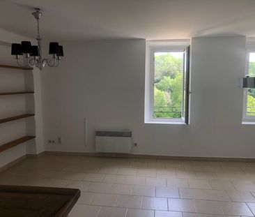 Location Appartement 3 pièces 56m² - Photo 1
