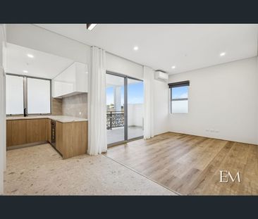 32/15 Flynn Street, Churchlands, WA 6018 - Photo 2