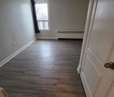 For Lease - 298 Emerald Street, Hamilton, Ontario - Photo 1