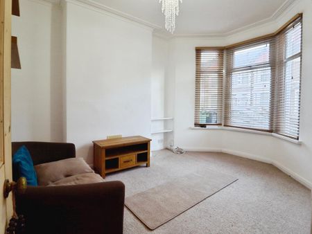 3 bedroom terraced house to rent - Photo 2
