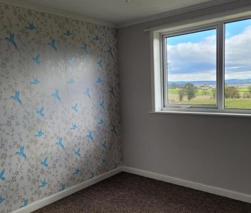 2 bedroom detached house to rent - Photo 2