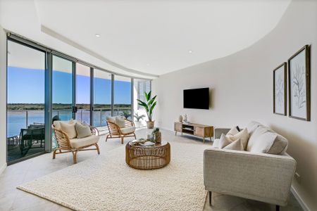 Luxury Waterfront Living! - Photo 4