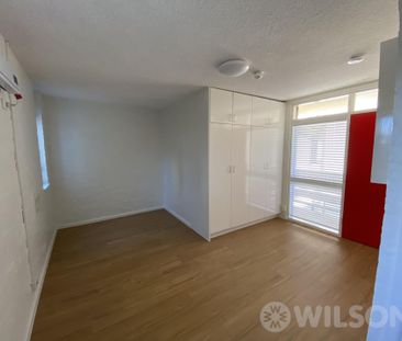 Simply marvelous - Photo 1