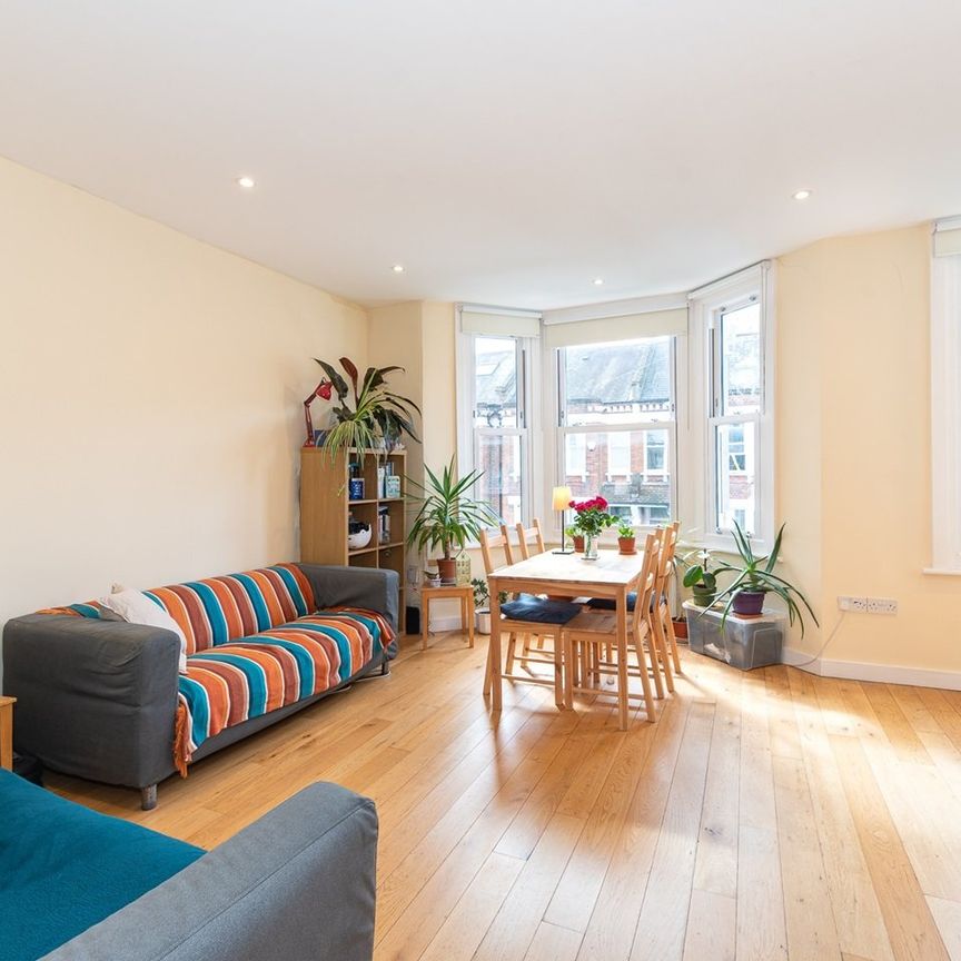 2 Bed Flat, Beechdale Road, SW2 - Photo 1