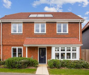 4 bedroom detached house to rent - Photo 5