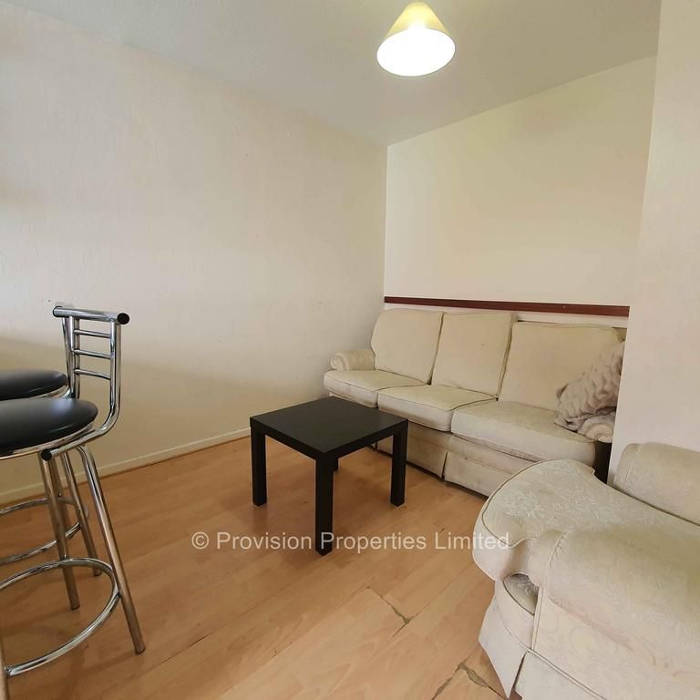 3 bedroom townhouse to rent - Photo 1