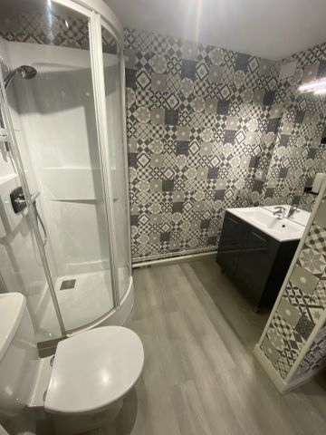 Location Appartement 3 pièces 79m² BOURGES 18000 - Photo 5