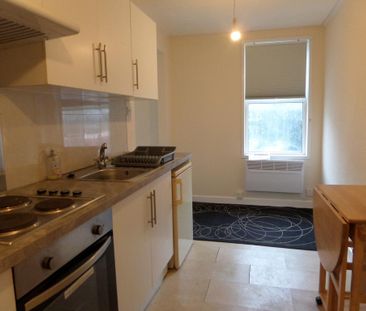 1 bedroom bedsit to rent - Photo 4